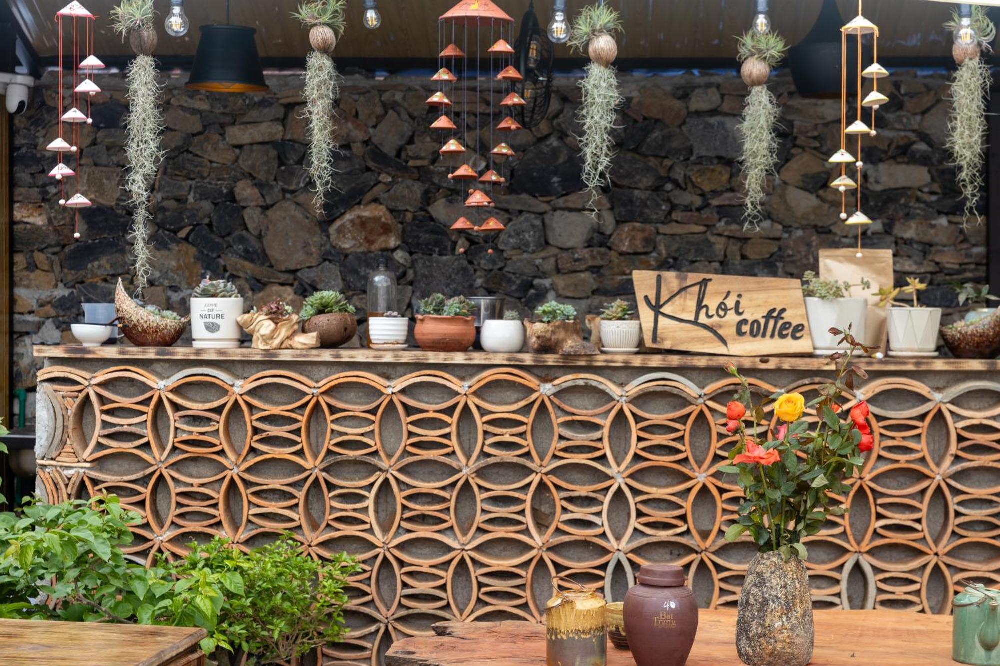 Khoi Homestay And Restaurant Loung Co Exterior photo