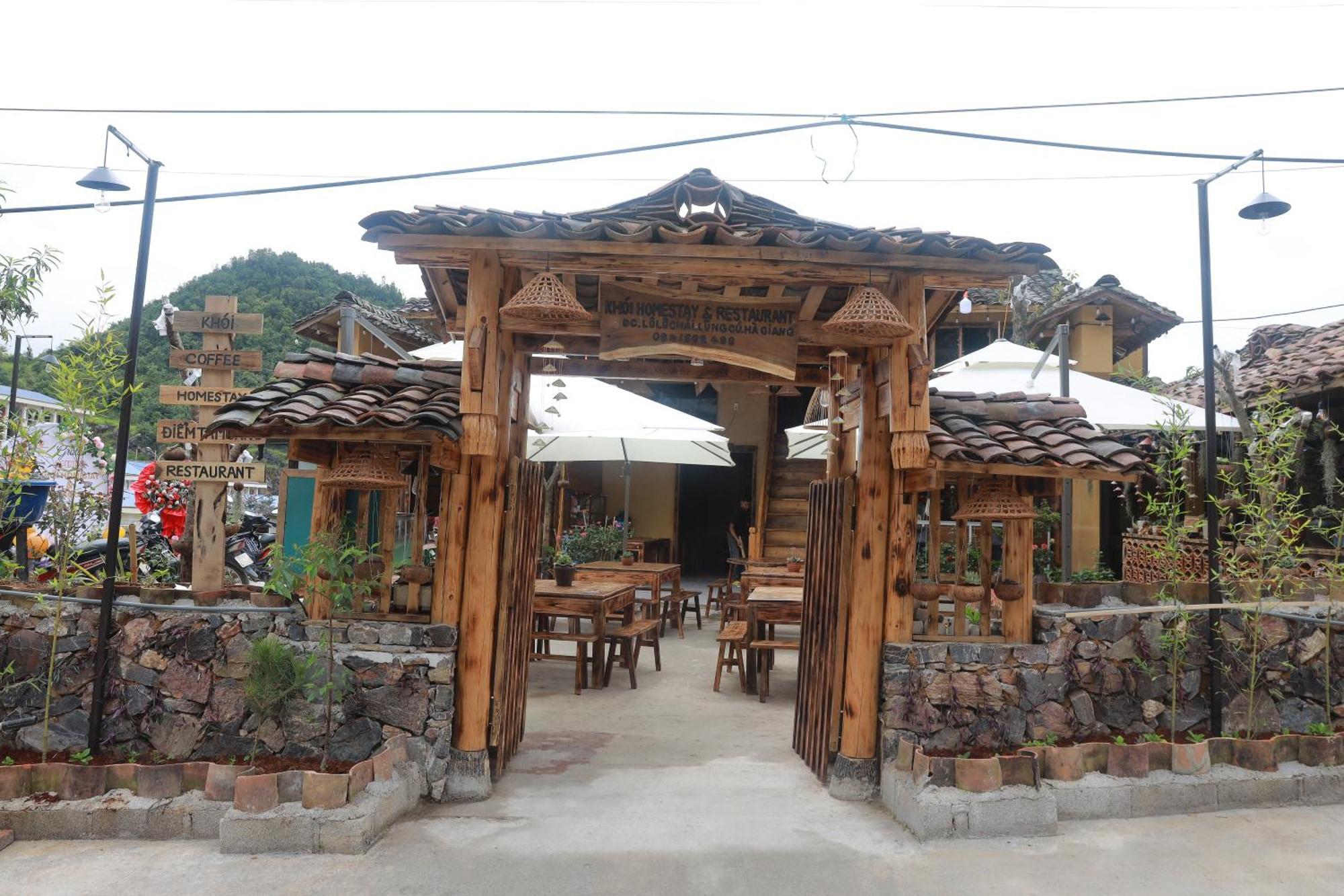 Khoi Homestay And Restaurant Loung Co Exterior photo