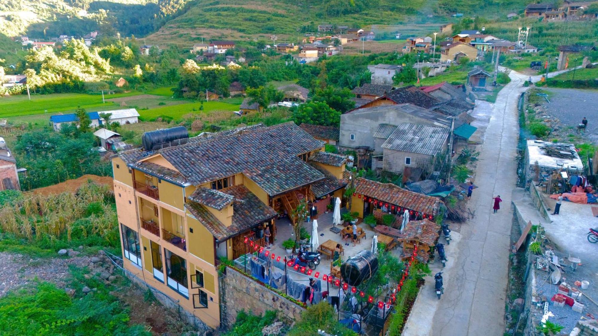 Khoi Homestay And Restaurant Loung Co Exterior photo